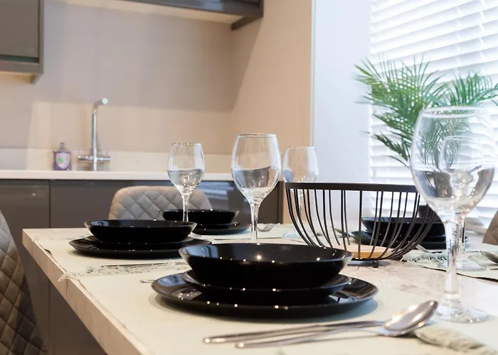 3-bed - Walk To Station - Ideal For Groups & Long Apartment Leeds (West Yorkshire)