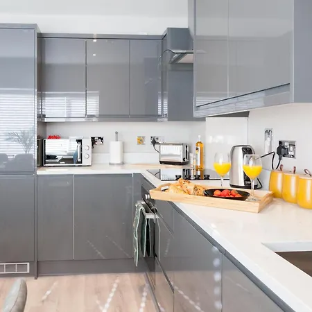 Apartmán 3-bed - Walk To Station - Ideal For Groups & Long Leeds (West Yorkshire)